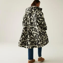 Adult Waterproof Changing Robe | Leopard Print