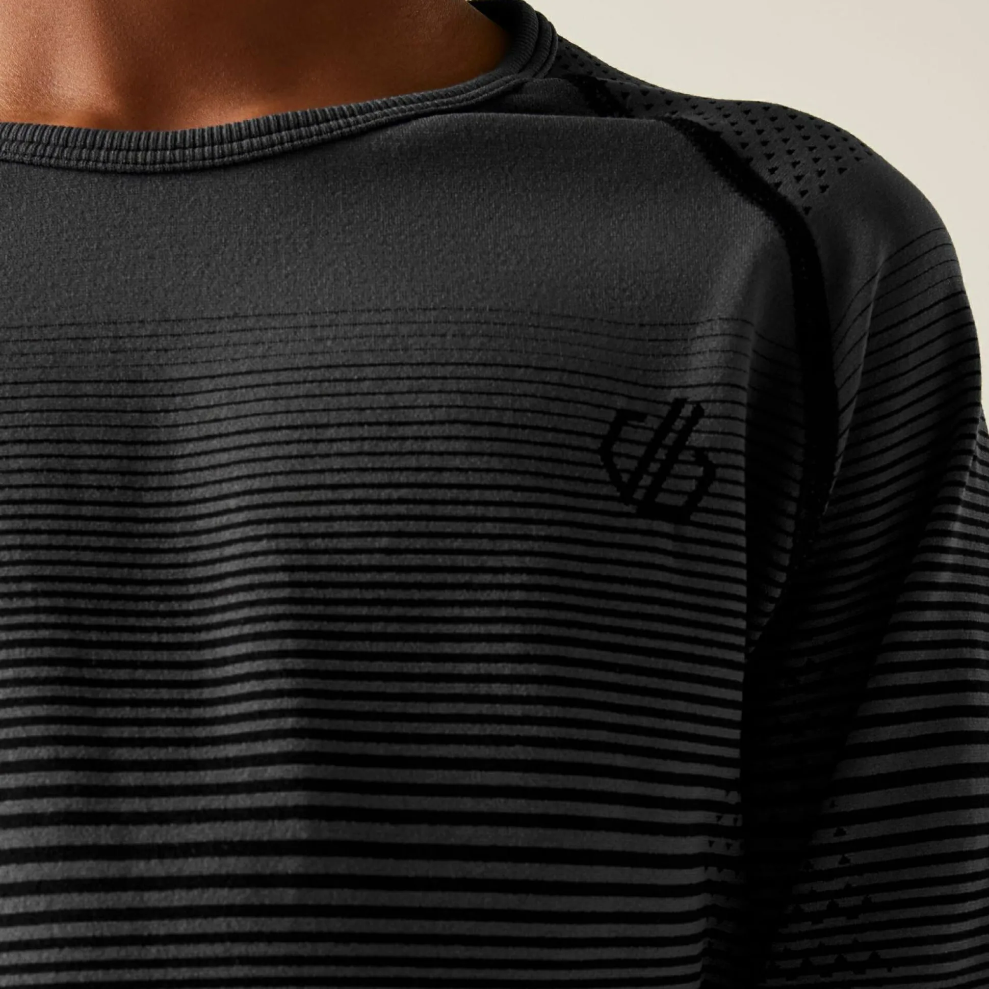 Dare 2b - Kids' In The Zone III Baselayer Set | Black
