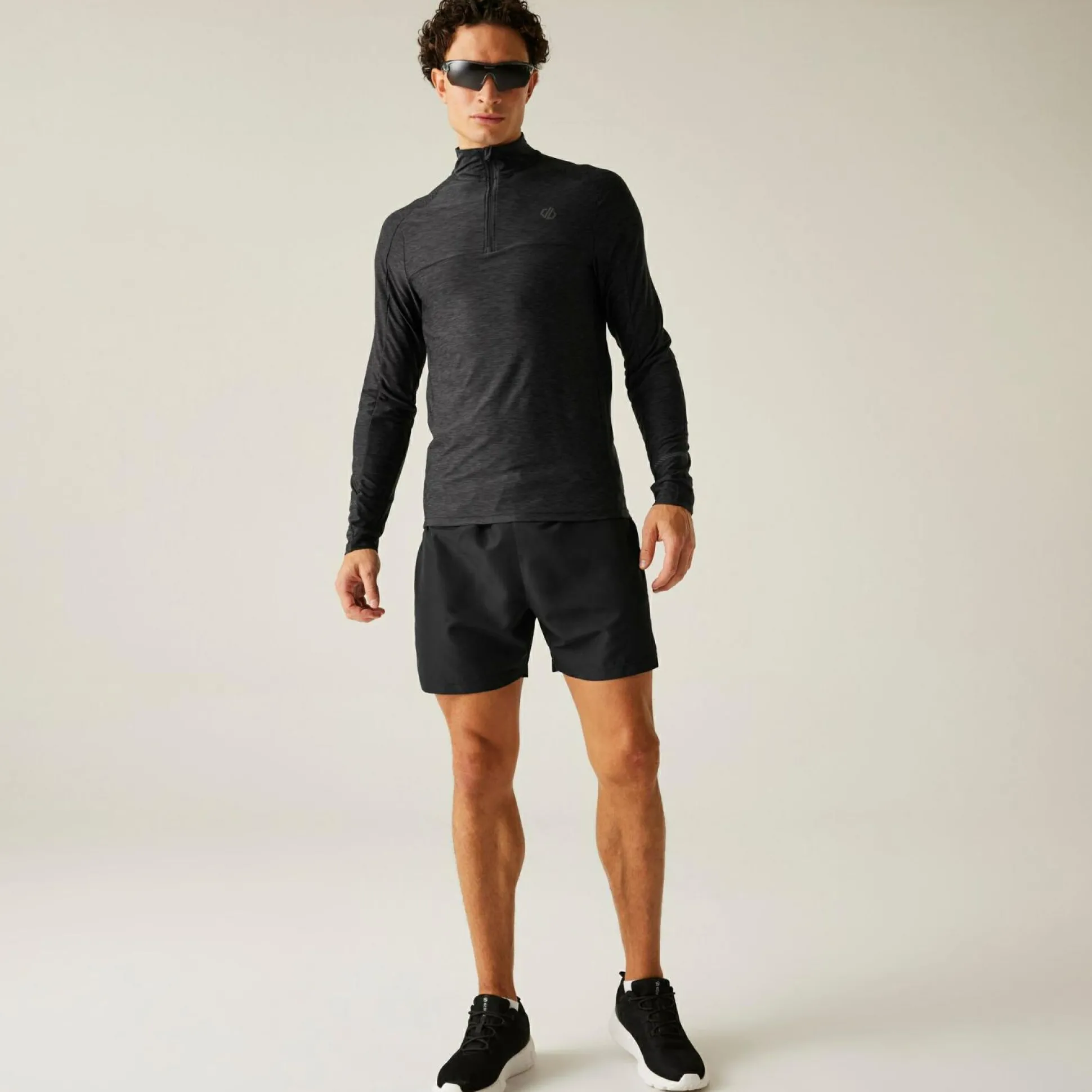 Dare 2b - Men's Power Up II Lightweight Jersey | Black Marl