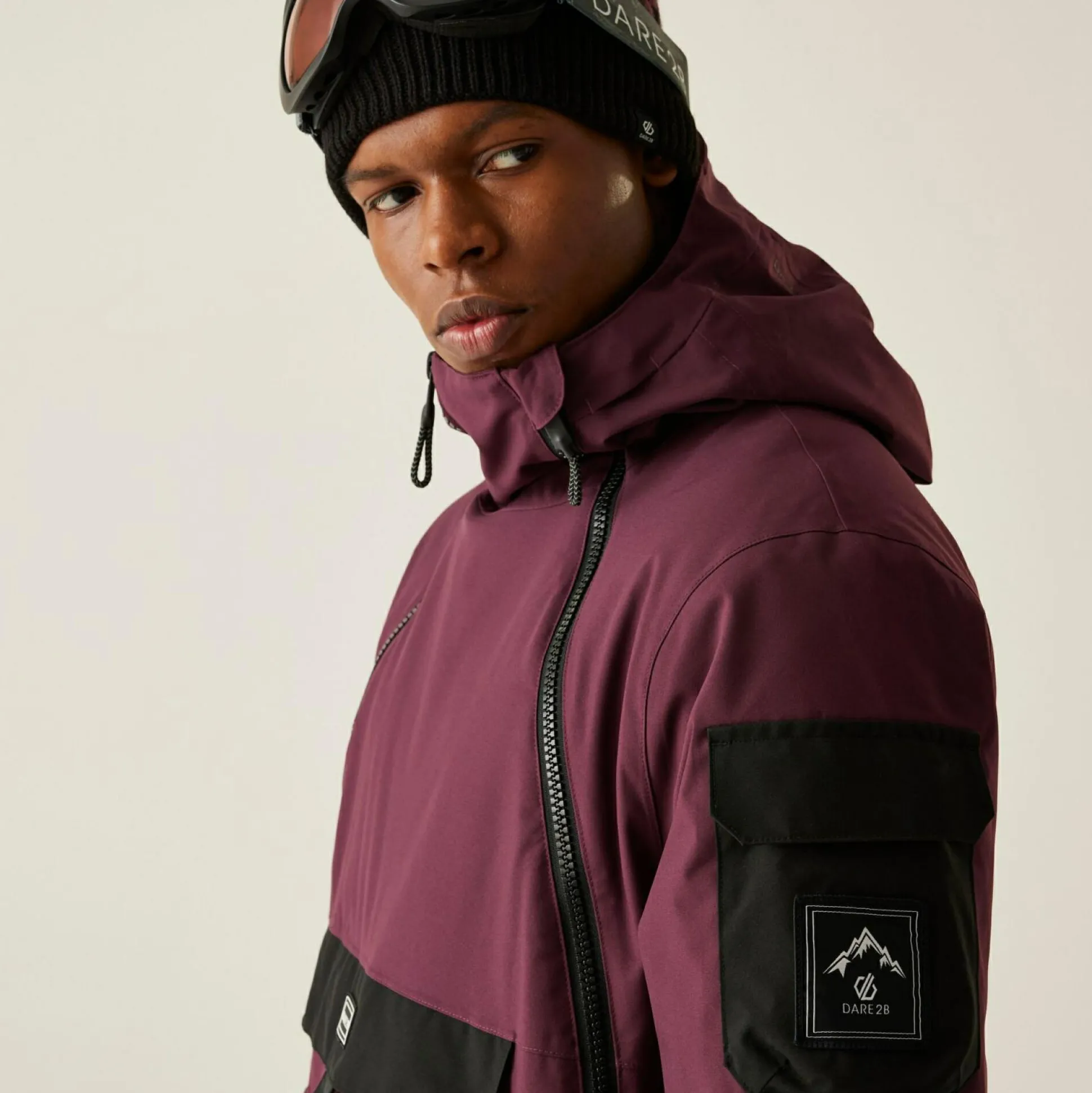 Dare 2b - Men's T-Bar Overhead II Ski Jacket | Fig
