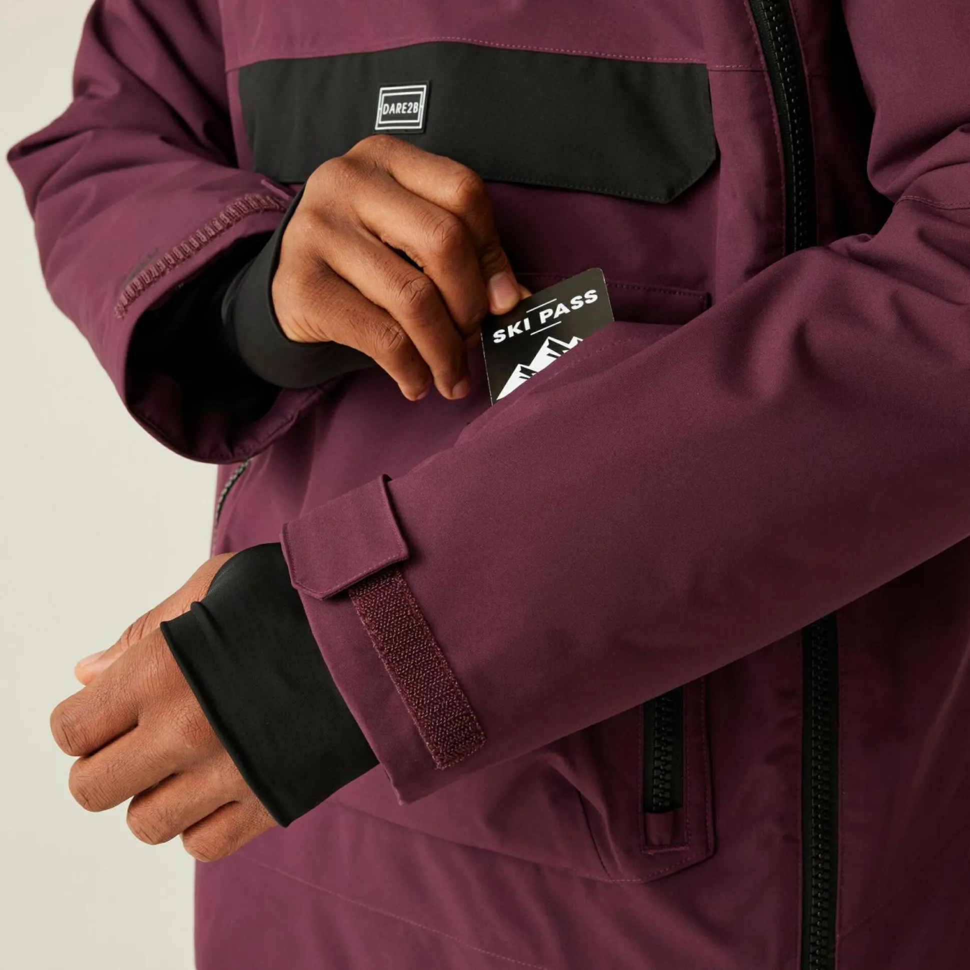 Dare 2b - Men's T-Bar Overhead II Ski Jacket | Fig