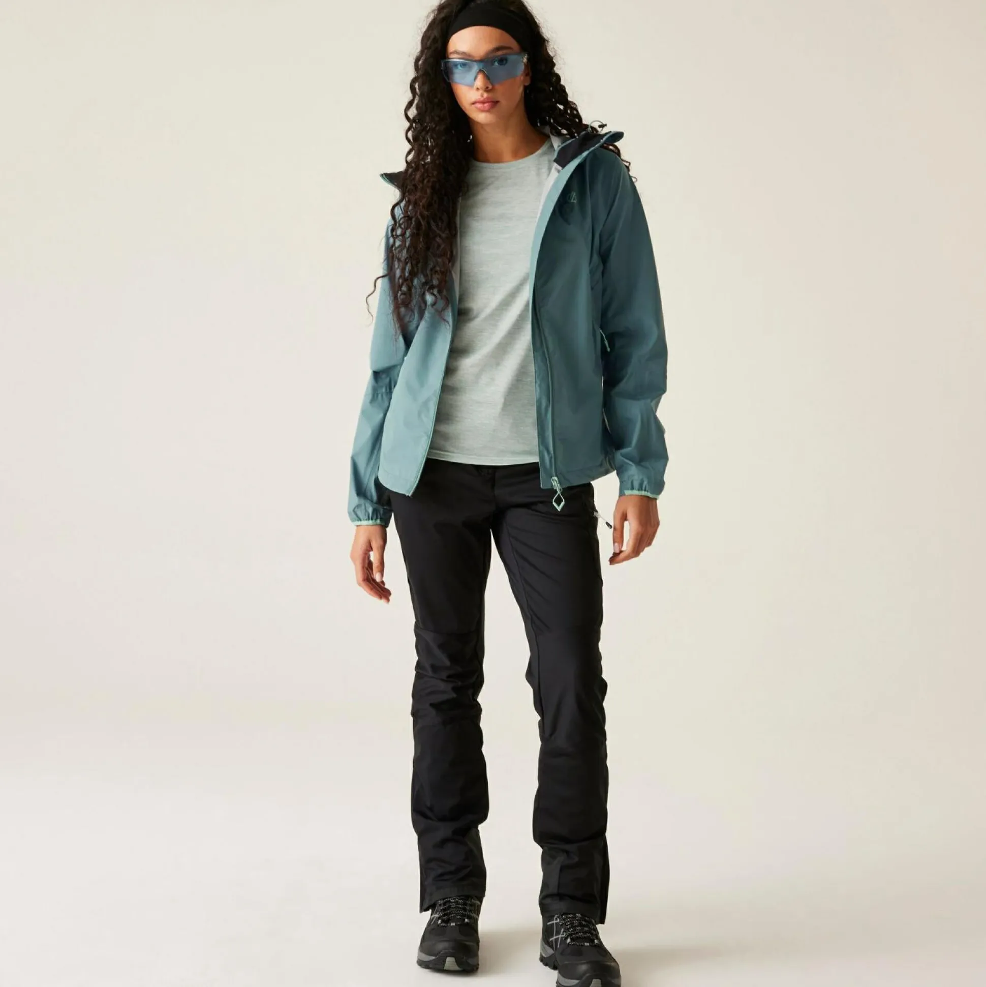 Dare 2b - Women's Breathe Easy Waterproof Jacket | Element Grey