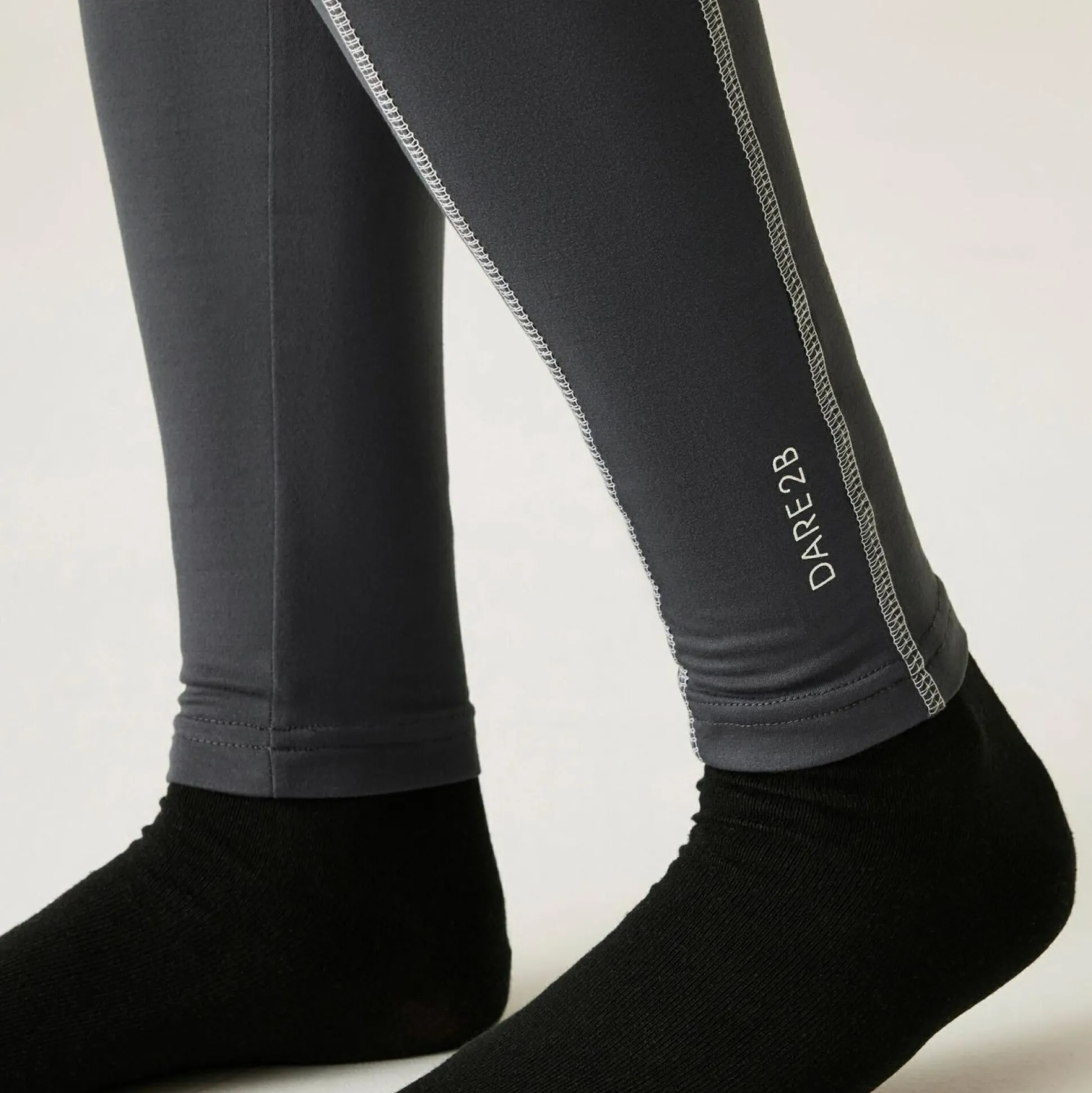 Dare 2b - Women's Exchange III Base Layer Set | Ebony