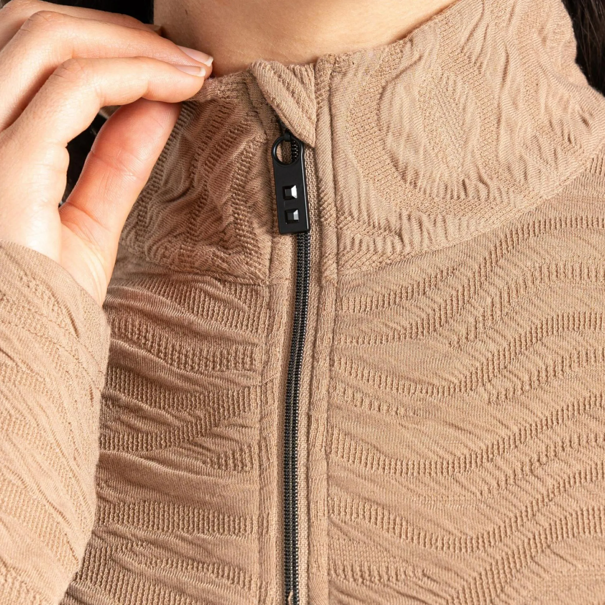 Dare 2b - Women's Glamourize II Midlayer | Beige