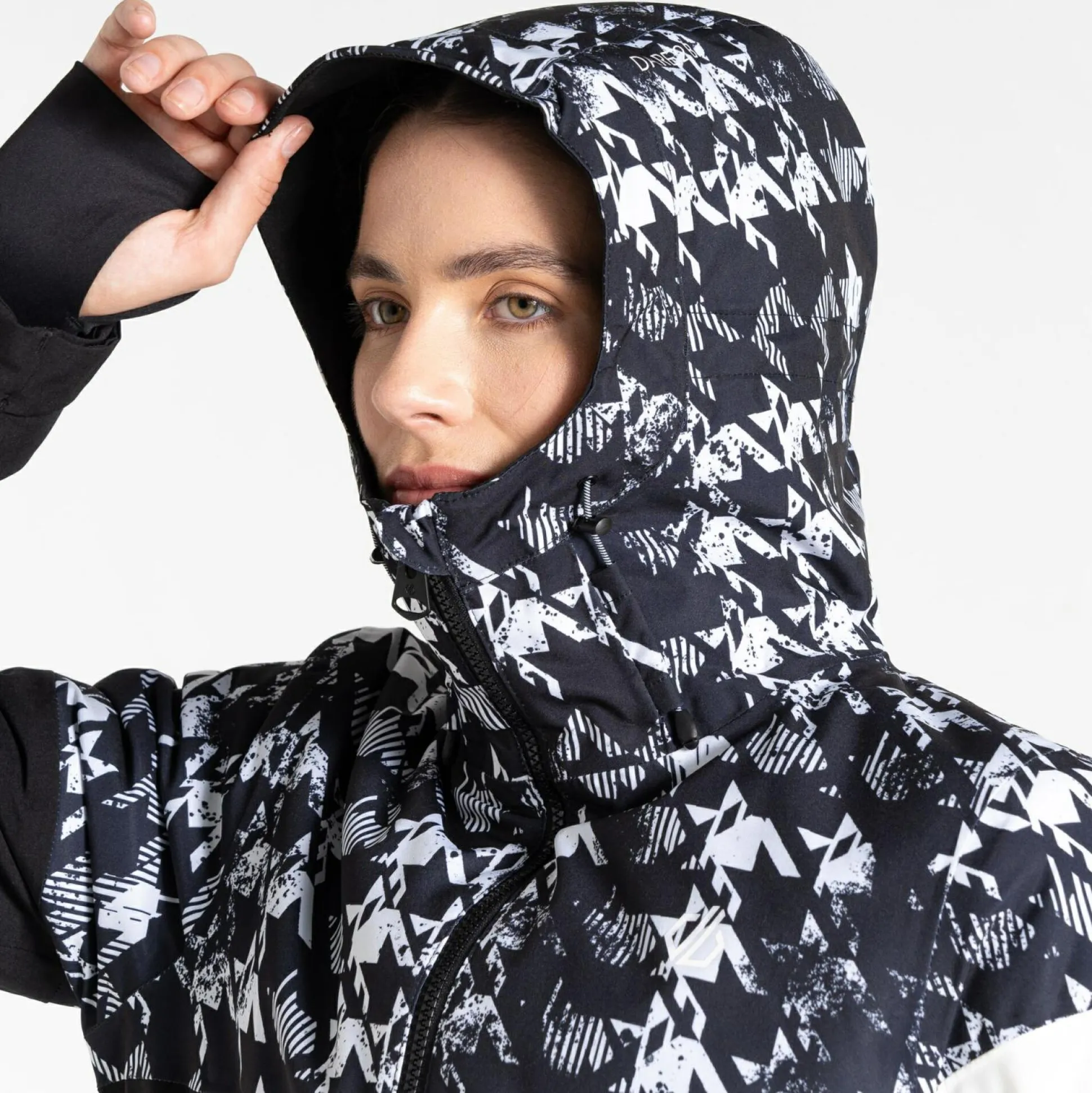 Dare 2b - Women's Ice III Ski Jacket | Black Dogtooth Print