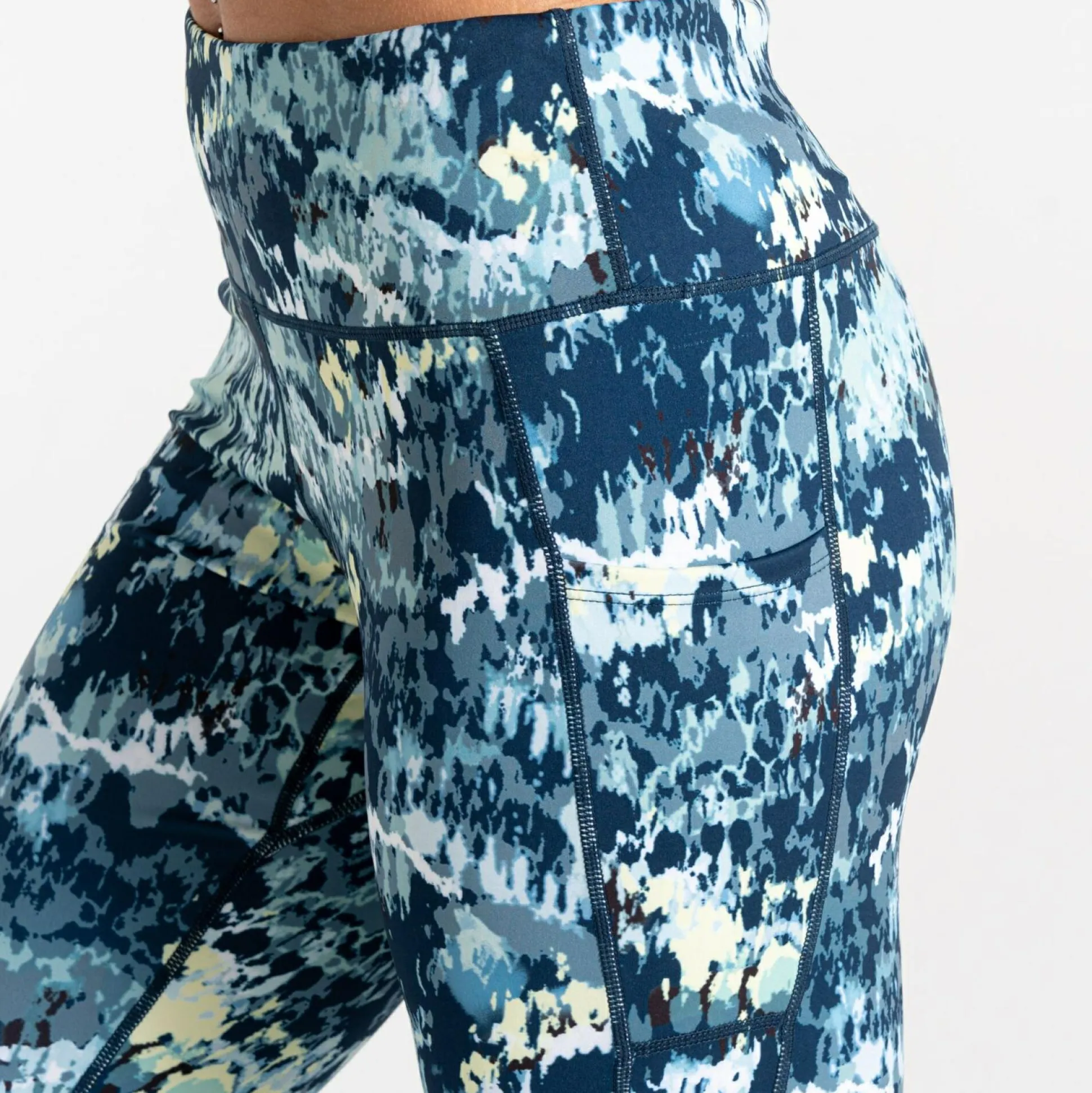 Dare 2b - Women's Influential II Leggings | Mist Dash Print