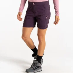 Dare 2b - Women's Melodic III Walking Shorts | Deep Plum