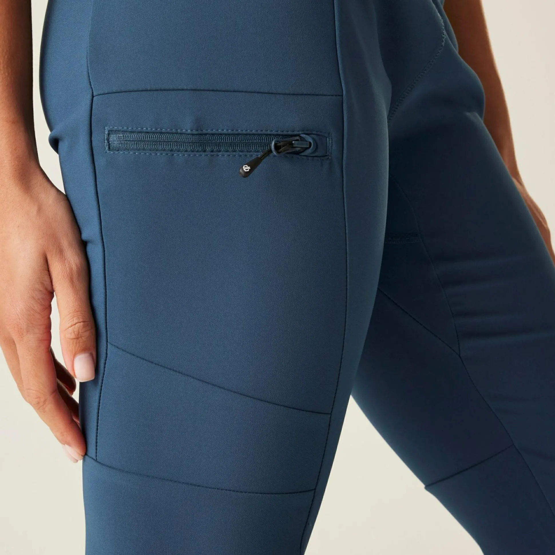 Dare 2b - Women's Melodic II Walking Leggings | Moonlight Denim