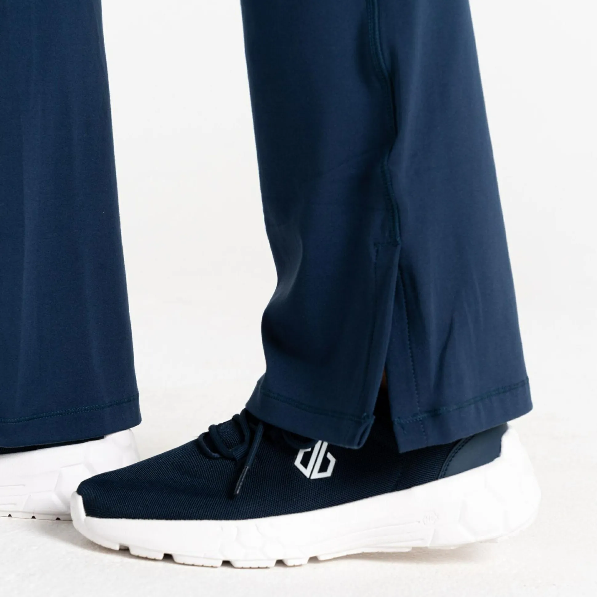 Dare 2b - Women's Refresh Flared Leggings | Moonlight Denim