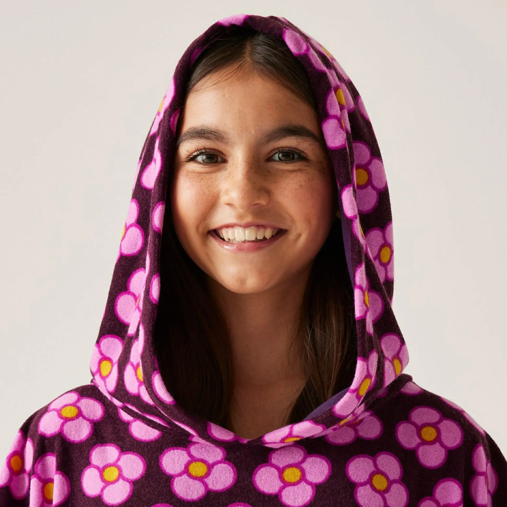 Girls Orla Kiely Towelling Robe | Spinning Flower Morello