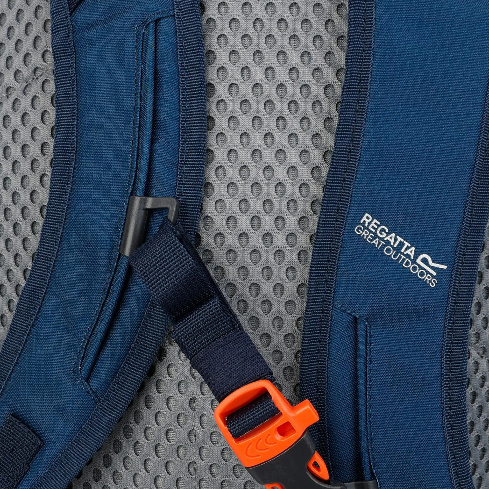 Highton V2 25L Backpack | Navy Blue