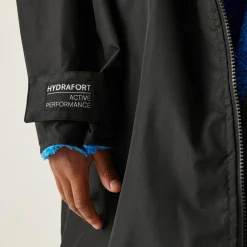 Junior Waterproof Changing Robe | Black Oxford Blue