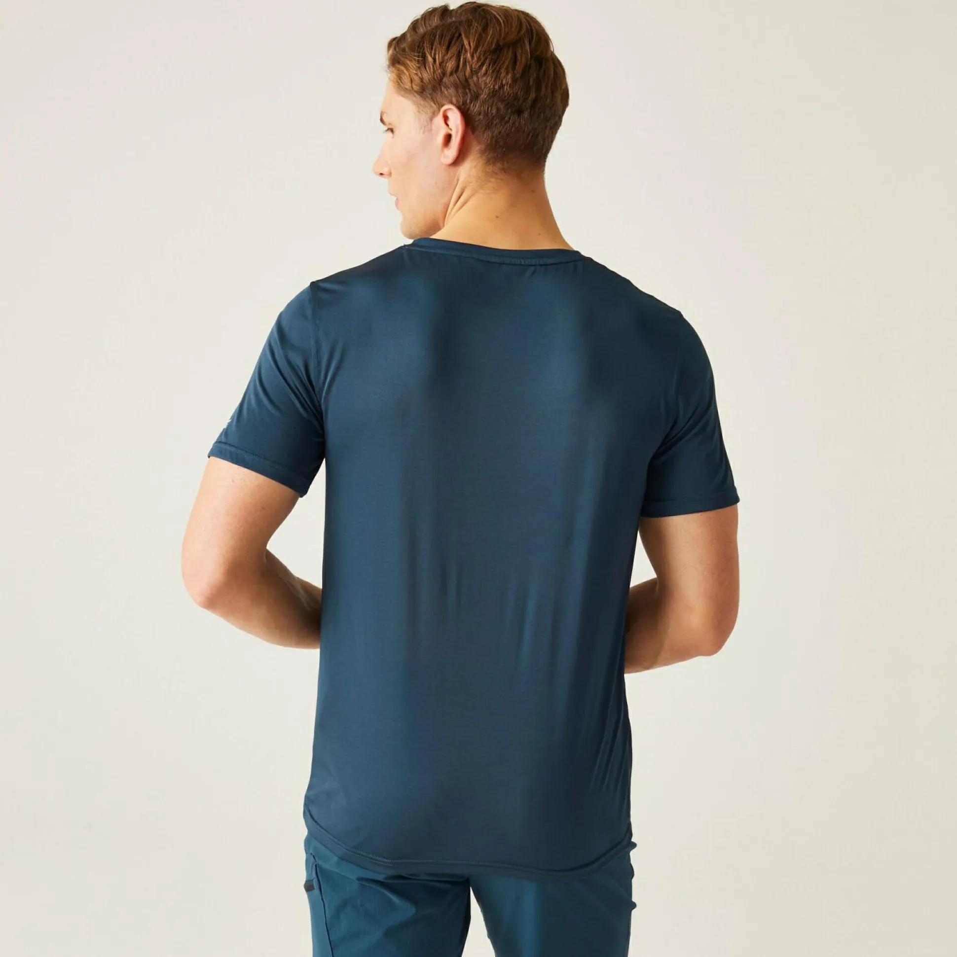 Men's Fingal V-Neck T-Shirt | Moonlight Denim