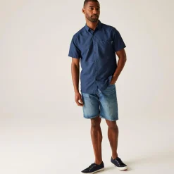 Men's Mindano IX Short Sleeve Shirt | Navy Triangle Print