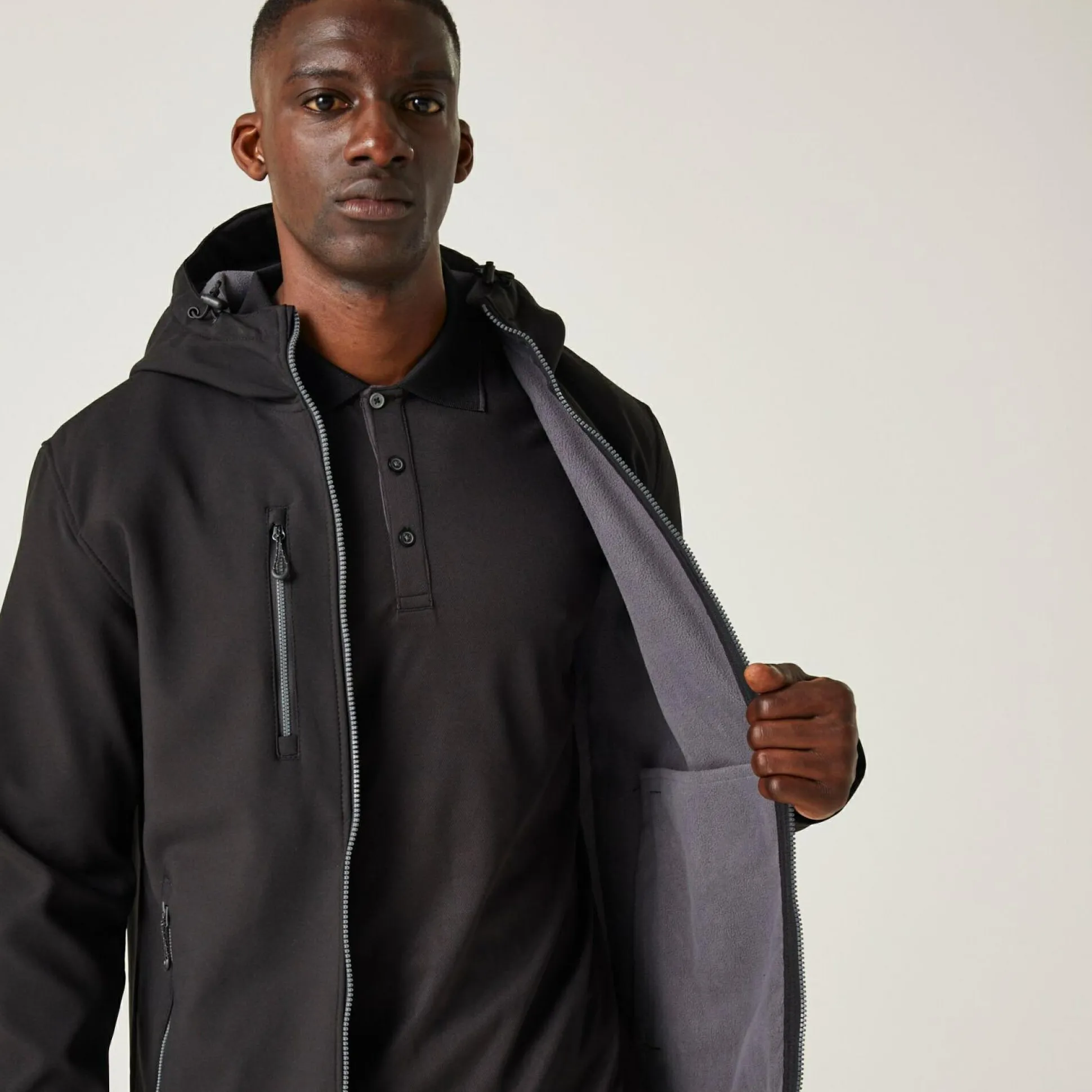 Men's Navigate 2 Layer Hooded Softshell Jacket | Black Seal Grey