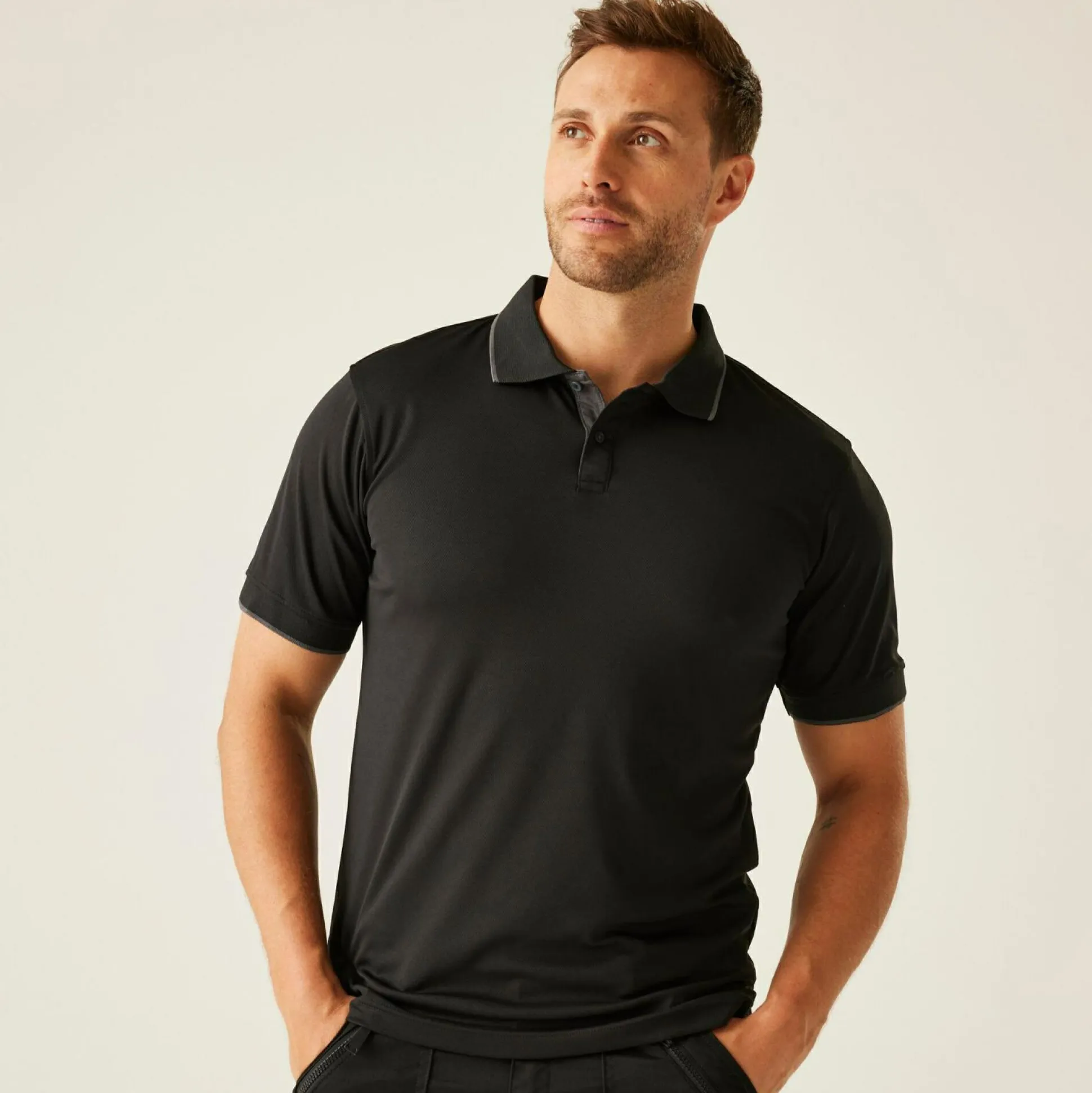Men's Navigate Short Sleeve Polo Shirt | Black Seal