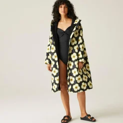 Orla Kiely Changing Robe | Spinning Flower Black