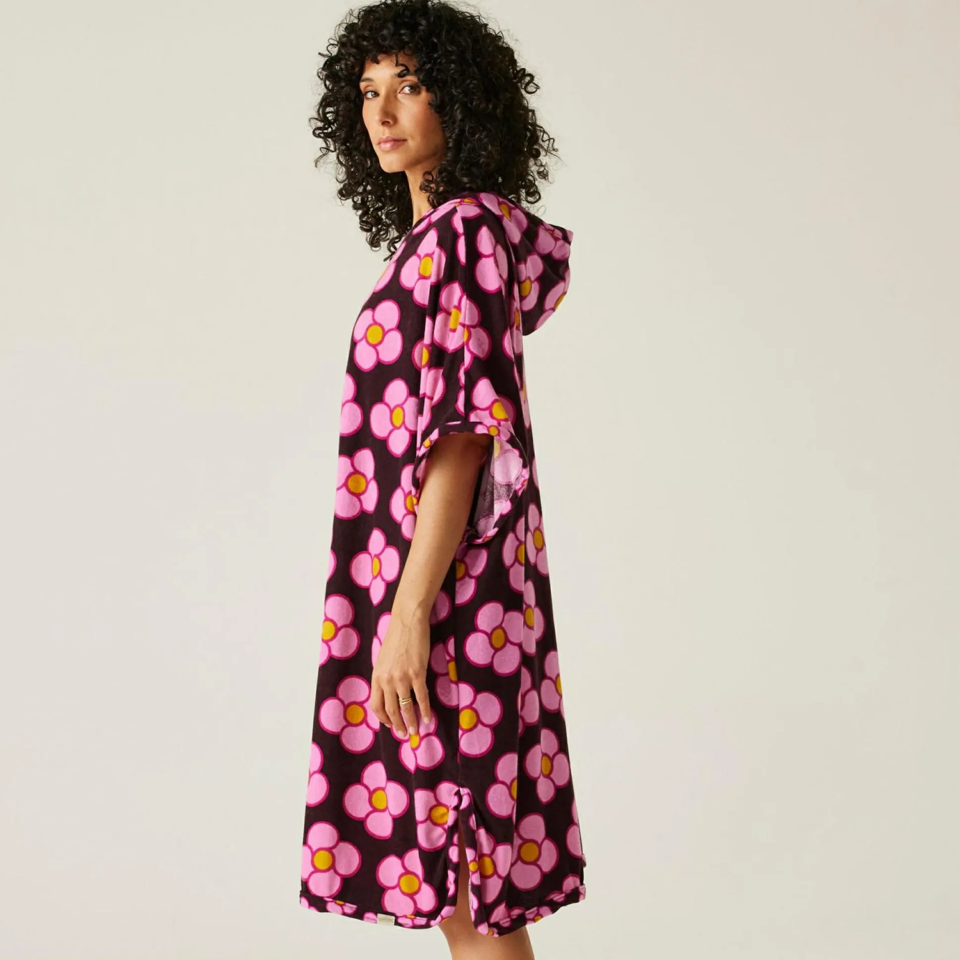 Orla Kiely Towelling II Robe | Spinning Flower Morello