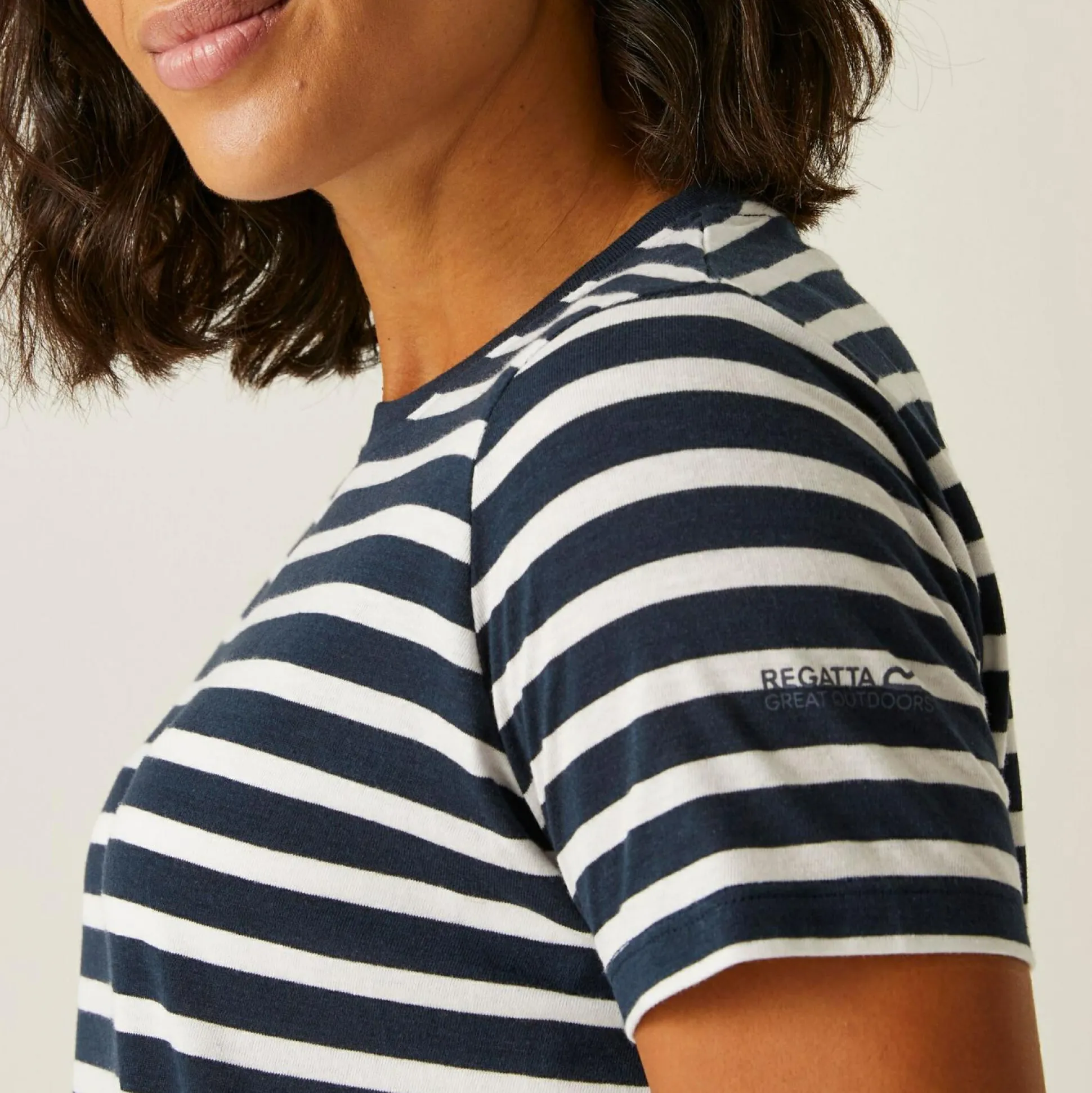 Women's Bayletta Short Sleeve T-Shirt | Navy White Stripe