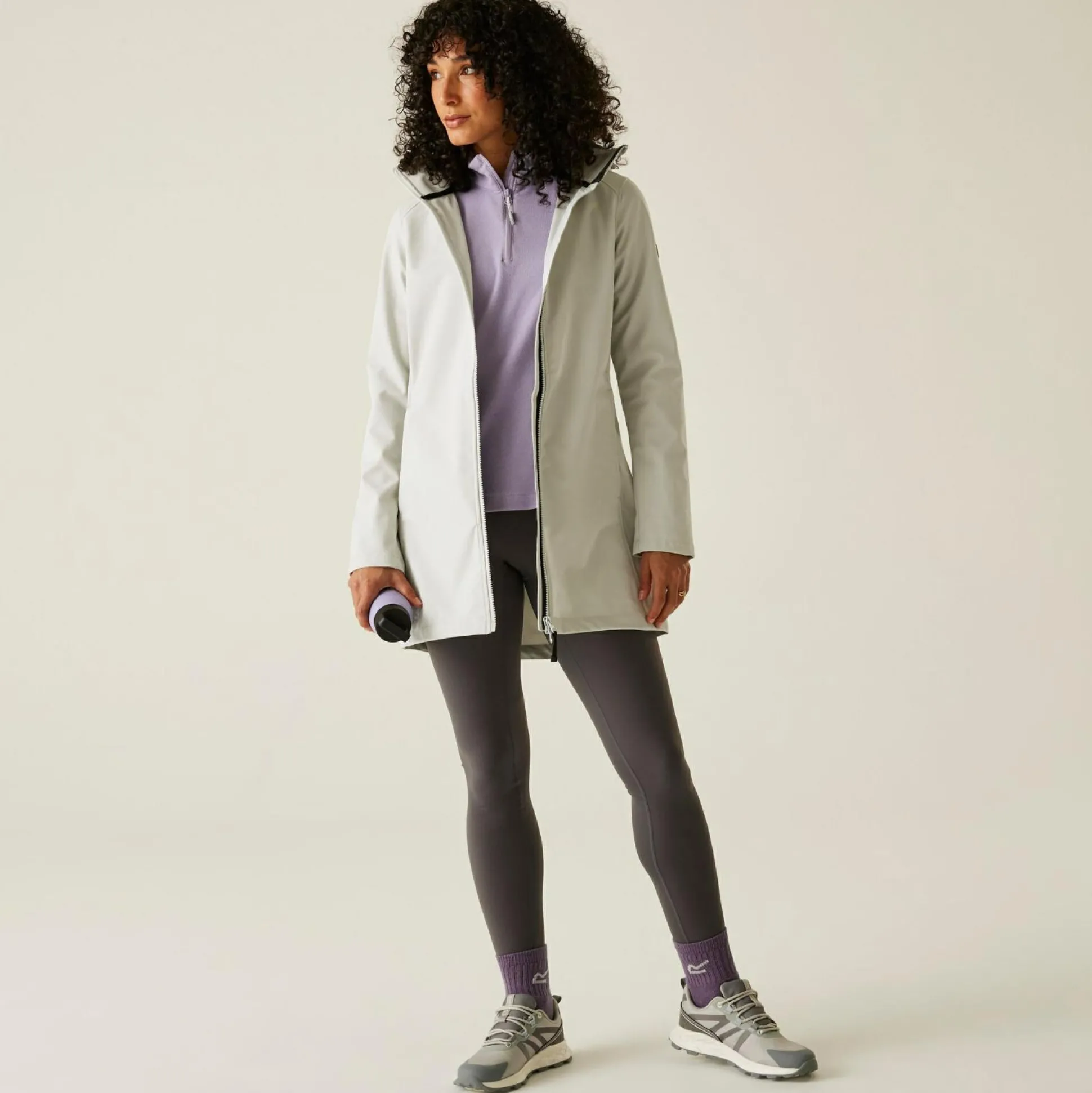 Women's Carisbrooke Softshell Jacket | Oyster Mushroom Wisteria