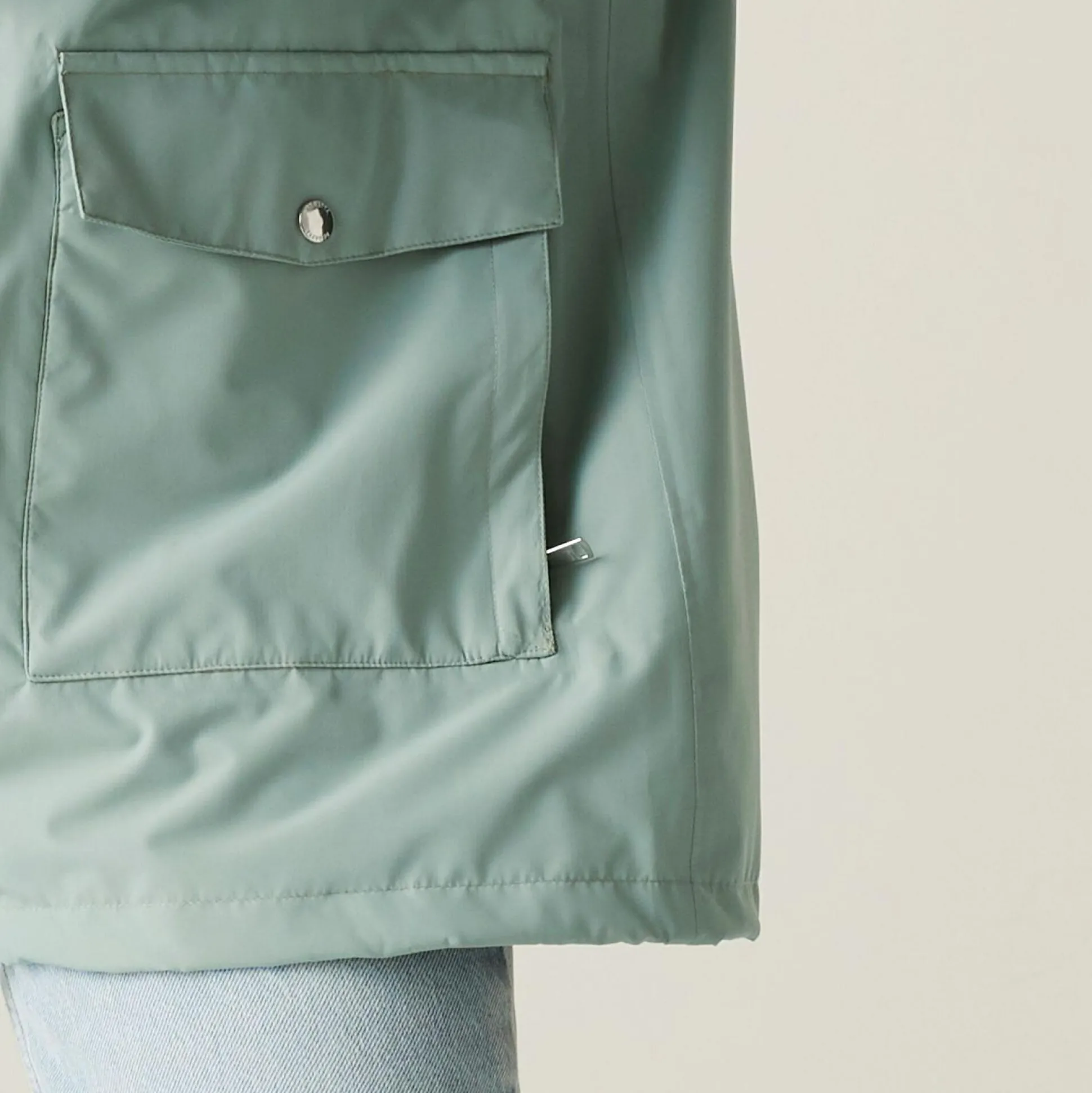 Women's Navaeh Waterproof Jacket | Glacier